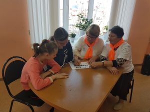 В преддверии государственного праздника в ГАУ СО КЦСОН Пугачевского района состоялась квест-игра