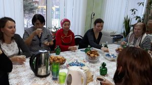 Яркий праздник для мам прошел в Пугачевском КЦСОН