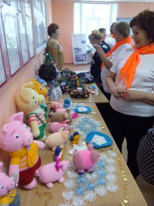 В ГАУ СО КЦСОН Пугачевского района встретились представители старшего поколения двух районов