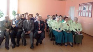 Представителей старшего поколения поздравили с Днем защитника Отечества