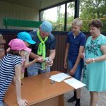 Специалисты центра провели квест-игру для детей с родителей