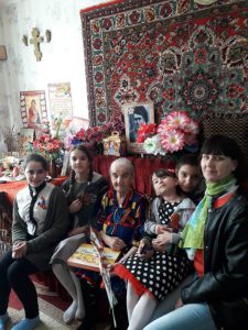 Специалисты КЦСОН провели акцию «С Днем Победы!»