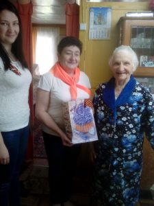 Специалисты центра организовали акцию «Ветераны живут рядом»