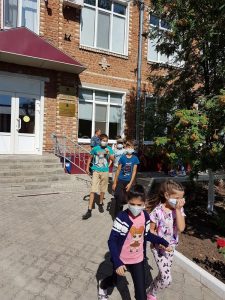 Детям оздоровительного лагеря КЦСОН Пугачевского района не приходится скучать