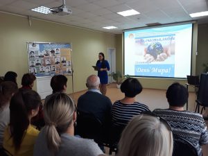 КЦСОН Пугачевского района принял участие в акции «Голубь мира»