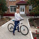 Сотрудники КЦСОН Пугачевского района стали участниками Всероссийской акции «На работу на велосипеде»