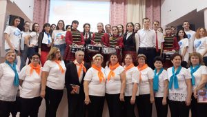 «Серебряные» волонтеры пугачевского КЦСОН приняли участие в III ежегодном фестивале «По зову сердца», посвященному Дню добровольца в России