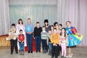 В Пугачеве поздравили «особенных» детей