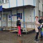 Специалисты КЦСОН Пугачевского района поздравили пугачевцев с Международным днем семьи