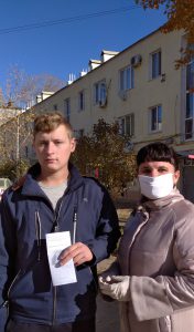 Специалисты КЦСОН Пугачевского района провели акцию «Воспитание без насилия»