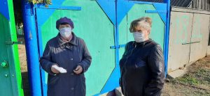 В Пугачеве продолжается акция «Подари маску»