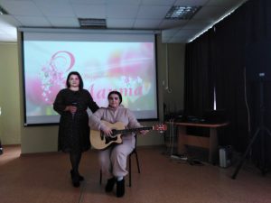 Социальные партнеры поздравили обслуживаемых КЦСОН Пугачевского района с Международным женским днем