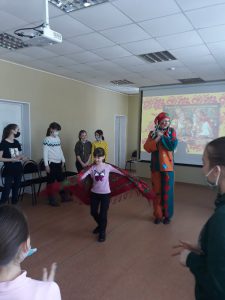 На Широкую Масленицу детей пригласили в КЦСОН Пугачевского района