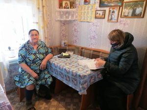 Сотрудники КЦСОН Пугачевского района побывали в селах Краснореченского муниципального образования