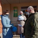 2 апреля специалисты КЦСОН Пугачевского района приняли участие во Всемирной акции «Зажги синим»
