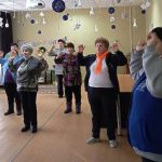 Встречи пожилых граждан с «серебряными» волонтерами в КЦСОН Пугачевского района продолжаются