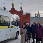 Получатели социальных услуг посетили Свято-Никольский женский монастырь