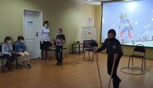 Дети, состоящие на обслуживании в КЦСОН Пугачевского района, совершили путешествие в Страну зимних видов спорта