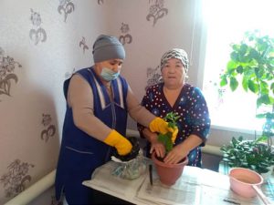 В КЦСОН Пугачевского района особое внимание уделяют социализации пожилых и инвалидов