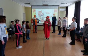 В КЦСОН Пугачевского района пригласили детей на Широкую Масленицу