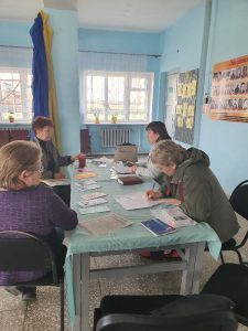 Специалисты КЦСОН Пугачевского оказывают правовые консультации гражданам