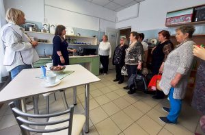 В рамках Фестиваля дарения #МЫВМЕСТЕ КЦСОН Пугачёвского района провёл акцию «Мобильные точки здоровья»