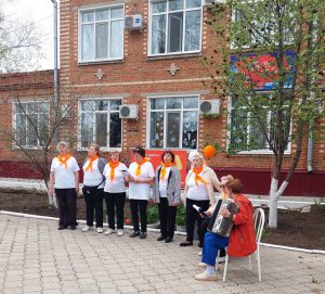 В рамках Фестиваля дарения #МЫВМЕСТЕ КЦСОН Пугачёвского района провёл акцию «Мобильные точки здоровья»