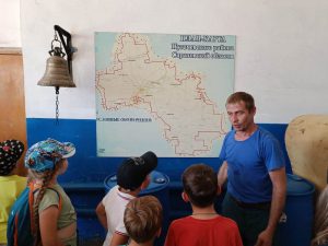 Дети, состоящие на обслуживании в КЦСОН Пугачевского района, побывали на экскурсии в пожарной части