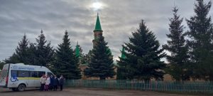 Получатели социальных услуг КЦСОН Пугачевского района посетили мечеть в поселке Знаменский Ивантеевского района