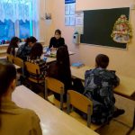 Психологи КЦСОН Пугачевского района продолжают работу в общеобразовательных учреждениях по профилактике буллинга