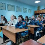 В День воинской славы России специалисты КЦСОН Пугачевского района провели патриотическую акцию