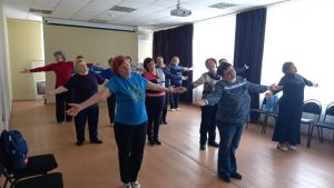 В КЦСОН Пугачевского района прошло первое занятие танцевальной студии «Формула радости»