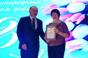 «Серебряные» волонтеры награждены благодарственными письмами